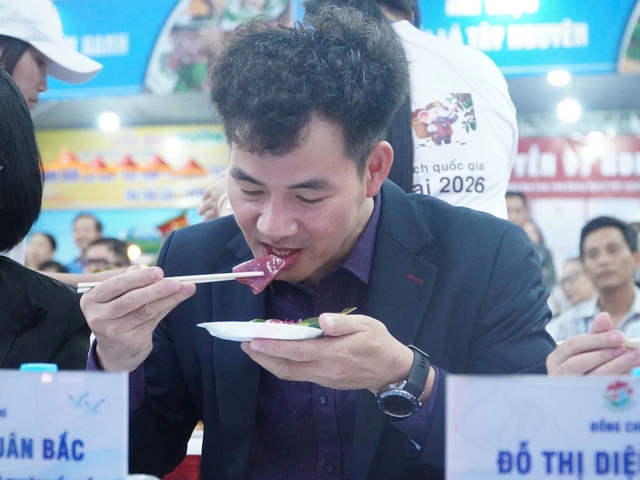 M&oacute;n ăn g&acirc;y ấn tượng với NSND Xu&acirc;n Bắc tại Ng&agrave;y hội Văn h&oacute;a ẩm thực Gia Lai- Ảnh 3.