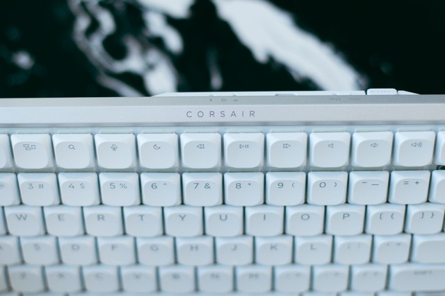 Trải nghiệm bàn phím cơ Vanguard Air 99 Wireless: Mỏng, đẹp, tích hợp nút Stream Deck - Ảnh 11.