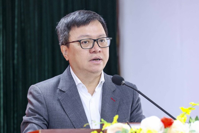 Vượt thách thức '2 giây' để bảo vệ nền tảng tư tưởng của Đảng- Ảnh 1. Vượt thách thức '2 giây' để bảo vệ nền tảng tư tưởng của Đảng- Ảnh 1.