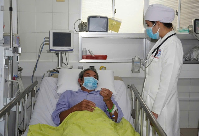 3 người ngộ độc nhập viện sau khi cùng ăn cá nóc nấu canh chua - Ảnh 1.