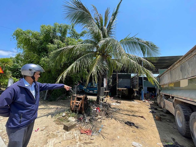 Cảnh báo dịch vụ làm sổ đỏ sai quy định- Ảnh 1. Cảnh báo dịch vụ làm sổ đỏ sai quy định- Ảnh 1.