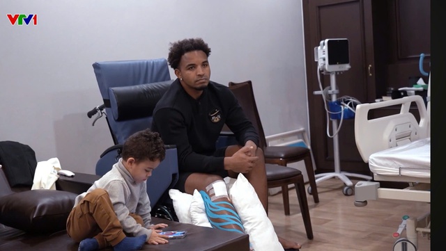 Bộ phim về 'Sát thủ vòng cấm' Xuân Son và những chuyện cảm động bây giờ mới kể…
- Ảnh 3. Bộ phim về 'Sát thủ vòng cấm' Xuân Son và những chuyện cảm động bây giờ mới kể…
- Ảnh 3.