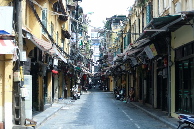 Hà Nội cam kết không 'phá đi làm lại' khi tái thiết khu phố cổ- Ảnh 1. Hà Nội cam kết không 'phá đi làm lại' khi tái thiết khu phố cổ- Ảnh 1.