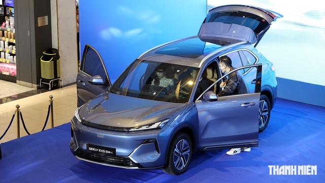 Xe hybrid sạc ngo&agrave;i: C&aacute;c h&atilde;ng &ocirc; t&ocirc; Trung Quốc dẫn đầu thị trường - Ảnh 1.