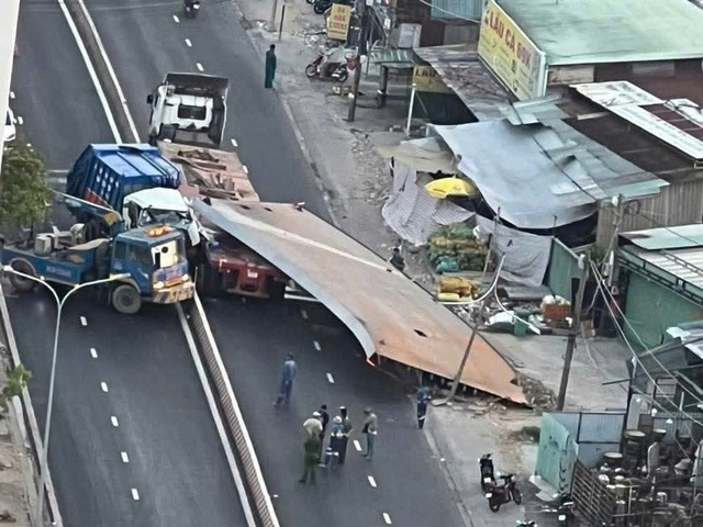 xe đầu k&eacute;o - Ảnh 1.