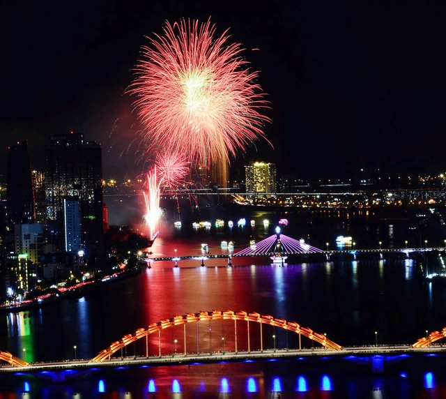 B&iacute; thư Th&agrave;nh ủy Đ&agrave; Nẵng: 'Giao quyền đến đ&acirc;u, bảo đảm nguồn lực đến đ&oacute;' - Ảnh 1.