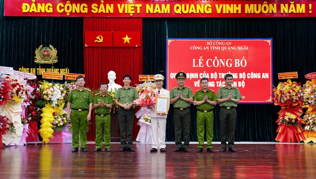 Quảng Ng&atilde;i c&oacute; t&acirc;n Ph&oacute; gi&aacute;m đốc C&ocirc;ng an tỉnh - Ảnh 2.
