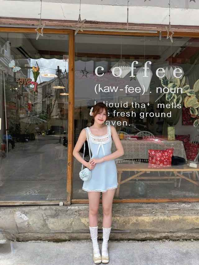 Túi trái tim, phụ kiện nhỏ mang sức hút lớn- Ảnh 4. Túi trái tim, phụ kiện nhỏ mang sức hút lớn- Ảnh 4.