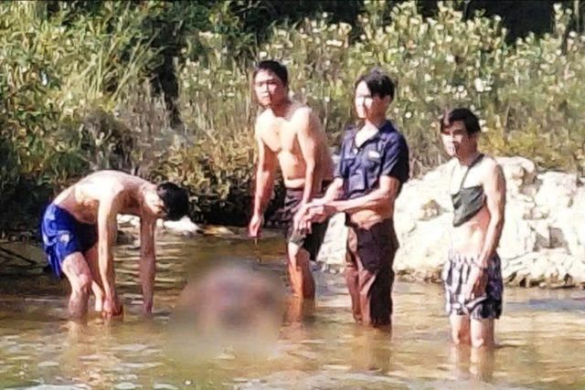 Đà Nẵng: Phát hiện thi thể nam thanh niên dưới đầm sau đêm mất liên lạc - Ảnh 1. Đà Nẵng: Phát hiện thi thể nam thanh niên dưới đầm sau đêm mất liên lạc - Ảnh 1.