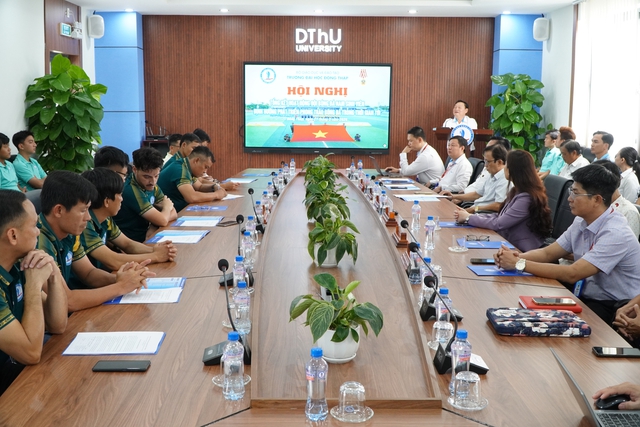 Trường ĐH Đồng Th&aacute;p mong muốn đăng cai VCK giải b&oacute;ng đ&aacute; Thanh Ni&ecirc;n sinh vi&ecirc;n Việt Nam 2027- Ảnh 1.