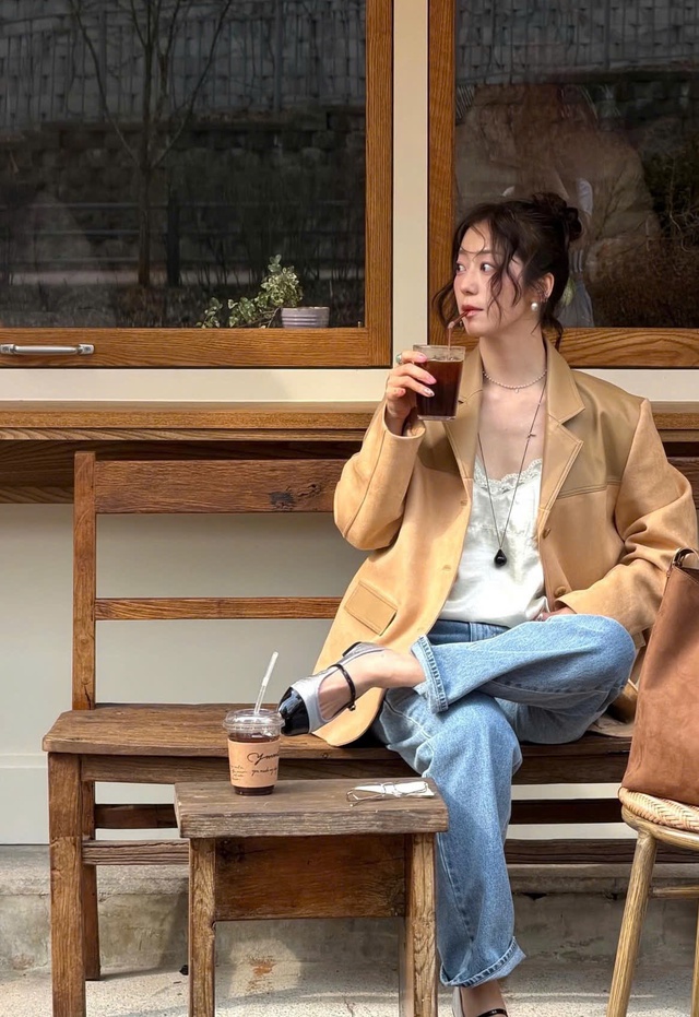 Blazer và những công thức mặc đẹp dễ áp dụng- Ảnh 2.