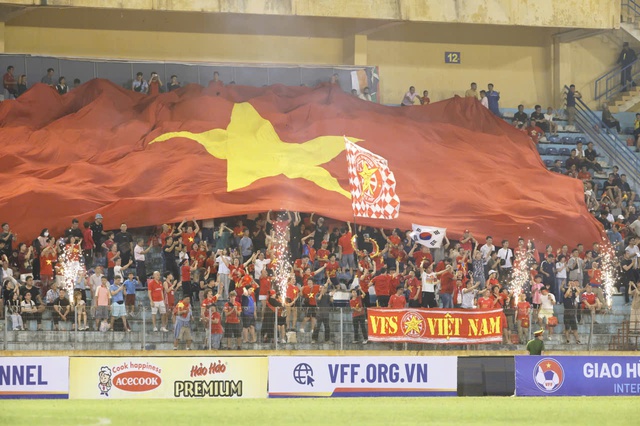 Thầy cũ của Xuân Son: ‘Sức nóng sân Thiên Trường sẽ khiến Malaysia chịu áp lực cực lớn khi đấu Việt Nam’- Ảnh 1. Thầy cũ của Xuân Son: ‘Sức nóng sân Thiên Trường sẽ khiến Malaysia chịu áp lực cực lớn khi đấu Việt Nam’- Ảnh 1.