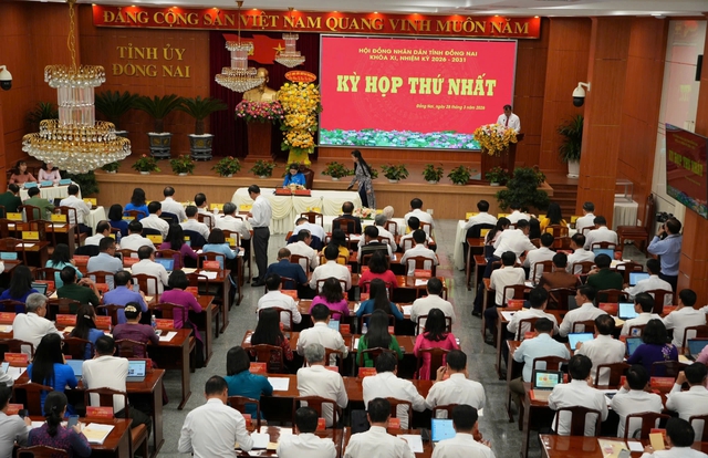 Bà Tôn Ngọc Hạnh tái đắc cử Chủ tịch HĐND tỉnh Đồng Nai- Ảnh 1. Bà Tôn Ngọc Hạnh tái đắc cử Chủ tịch HĐND tỉnh Đồng Nai- Ảnh 1.