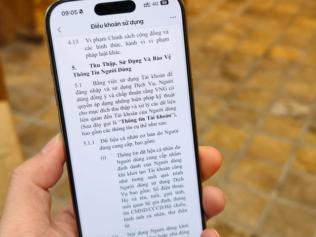 Lộ dữ liệu cá nhân: Phạt chủ thể dữ liệu hay siết nguồn rò rỉ?- Ảnh 1. Lộ dữ liệu cá nhân: Phạt chủ thể dữ liệu hay siết nguồn rò rỉ?- Ảnh 1.