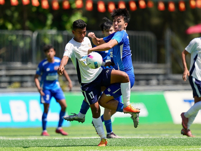 Chạm trán nảy lửa- Ảnh 1. Chạm trán nảy lửa- Ảnh 1.