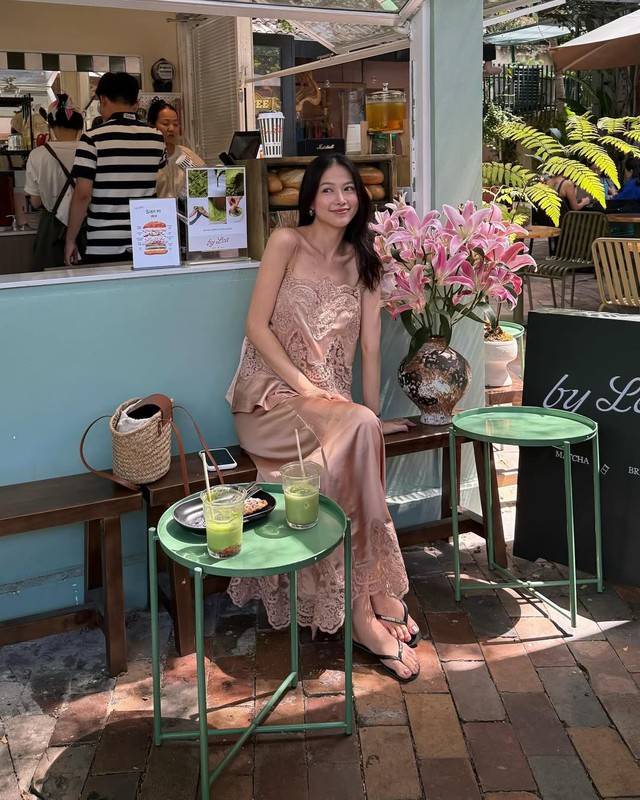 Thời trang du lịch mùa hè không thể thiếu túi cói- Ảnh 8. Thời trang du lịch mùa hè không thể thiếu túi cói- Ảnh 8.