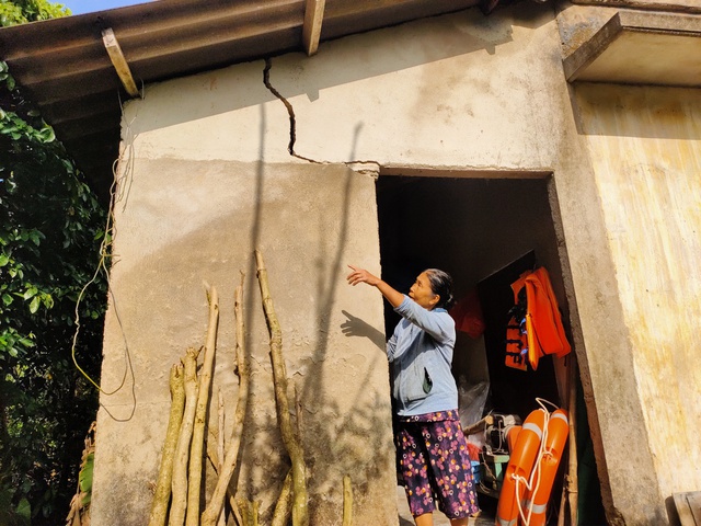 Sống bất an trong v&ugrave;ng x&oacute;i lở- Ảnh 3.