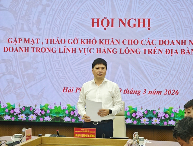 Hải Phòng đề xuất miễn phí hạ tầng cảng biển đối với xăng, dầu
- Ảnh 1. Hải Phòng đề xuất miễn phí hạ tầng cảng biển đối với xăng, dầu
- Ảnh 1.