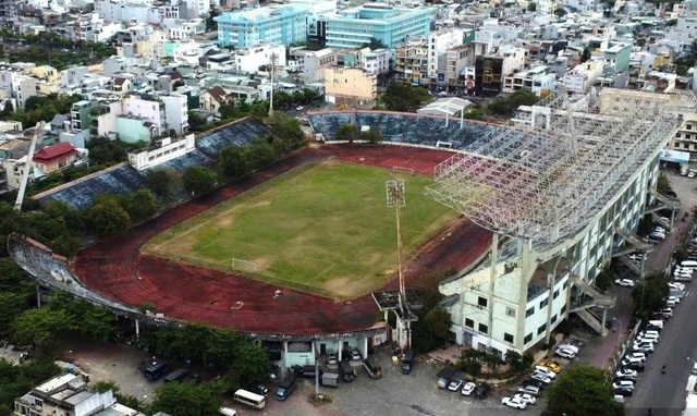 Đ&agrave; Nẵng: Đấu gi&aacute; s&acirc;n vận động Chi Lăng mức gi&aacute; kỷ lục hơn 9.706 tỉ đồng - Ảnh 1.