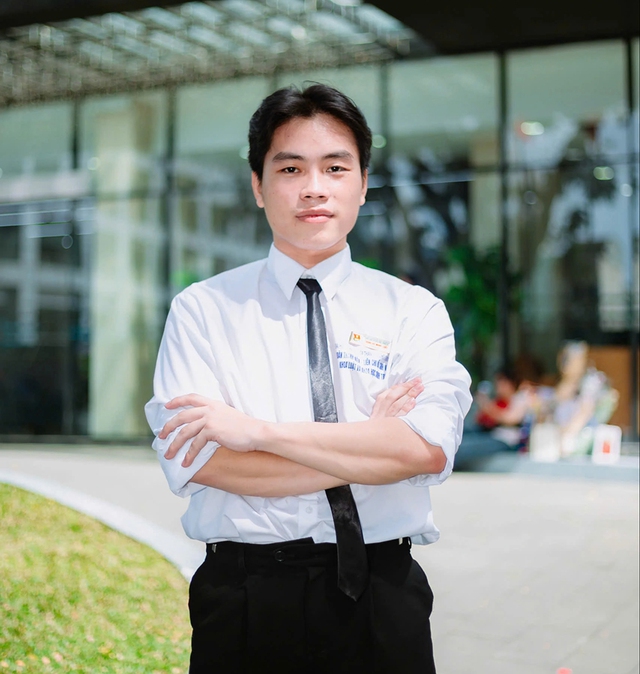 Giới trẻ tham gia bầu cử 2026: Mỗi l&aacute; phiếu l&agrave; niềm tin v&agrave; tr&aacute;ch nhiệm - Ảnh 7.