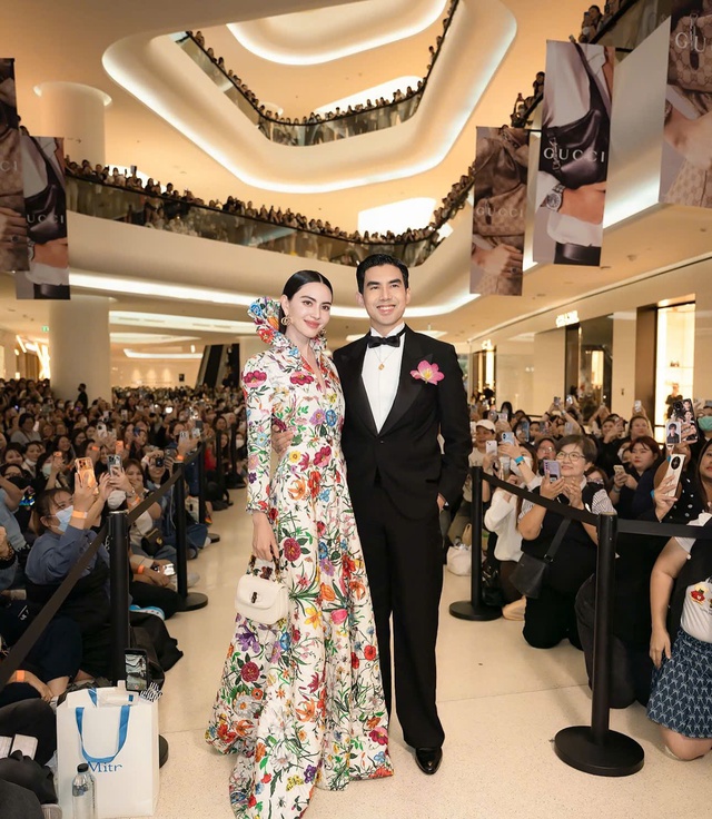 'Ma nữ đẹp nhất Th&aacute;i Lan' Mai Davika lần đầu kể về cuộc sống sau kết h&ocirc;n  - Ảnh 3.