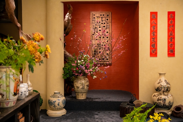 Triển l&atilde;m gốm Chu Đậu v&agrave; nghệ thuật cắm hoa Ikebana - Ảnh 2.