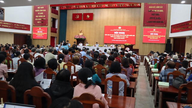 Bí thư Trần Lưu Quang: 'Xử lý lấn chiếm vỉa hè làm được, nhưng nhiều khi khôngnỡ' - Ảnh 1.