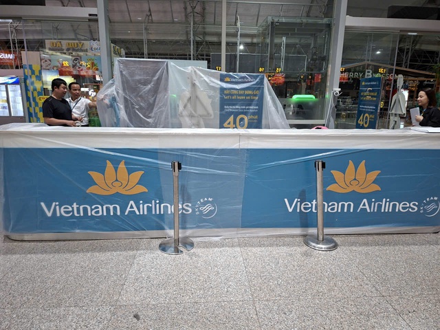 Sân bay Liên Khương vắng lặng trước giờ đóng cửa để 'đại tu'- Ảnh 4. Sân bay Liên Khương vắng lặng trước giờ đóng cửa để 'đại tu'- Ảnh 4.