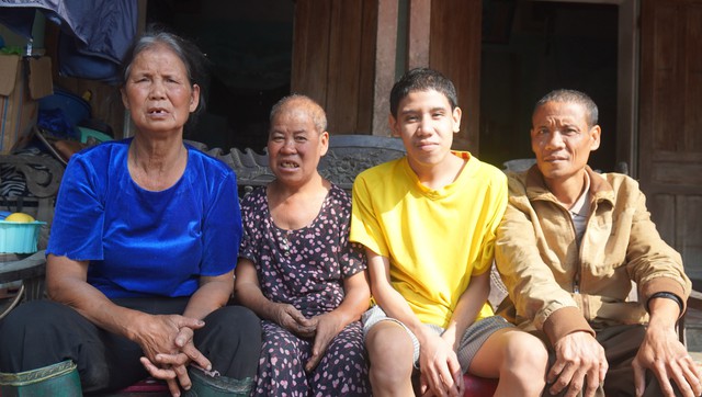 Cụ b&agrave; nu&ocirc;i 3 người th&acirc;n bị t&acirc;m thần- Ảnh 1.