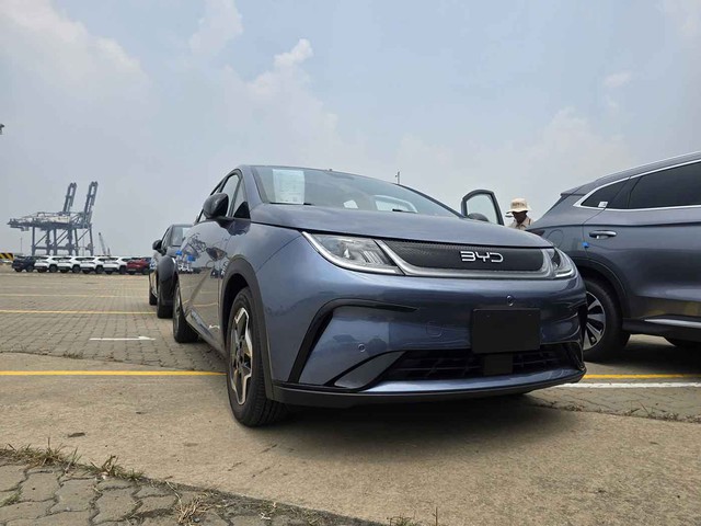 BYD Dolphin và cuộc cạnh tranh mới, liệu có thay thế được xe xăng? - Ảnh 4.