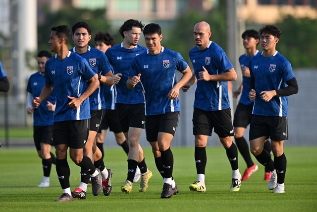 HLV Th&aacute;i Lan lo lắng phải thắng Turkmenistan mới đoạt v&eacute; ch&acirc;u &Aacute;: 'Ch&uacute;ng t&ocirc;i chuẩn bị kỹ, nhưng&hellip;&rsquo;- Ảnh 2.
