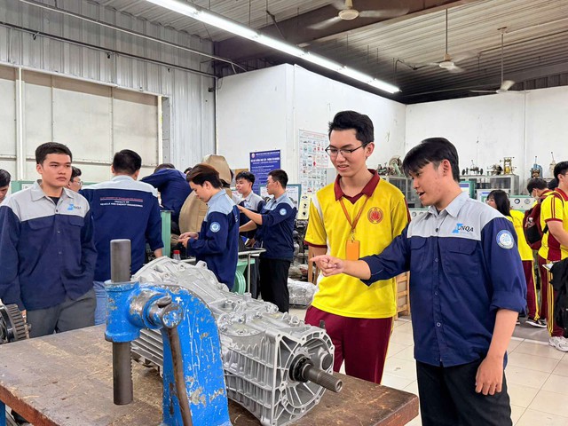 - Ảnh 1. - Ảnh 1.