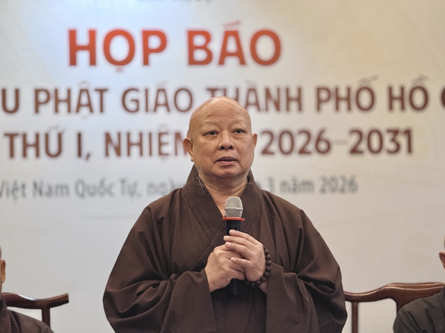 X&aacute; lợi tr&aacute;i tim Bồ t&aacute;t Th&iacute;ch Quảng Đức tại Việt Nam Quốc Tự: V&igrave; sao chỉ đảnh lễ b&ecirc;n ngo&agrave;i?- Ảnh 4.