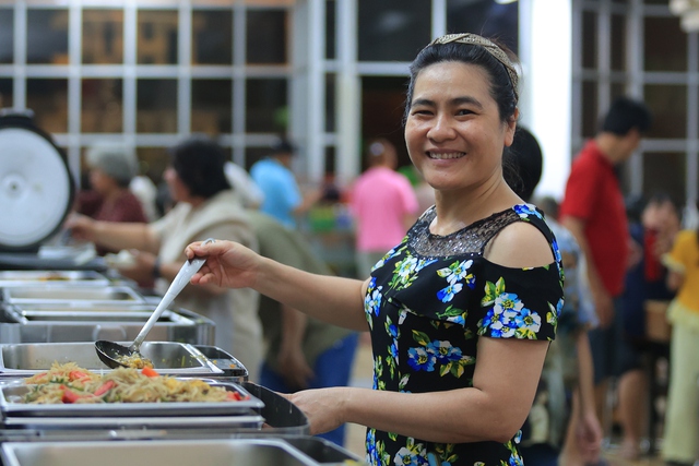 'ADN mở' TP.HCM: Ai trao 'tấm v&eacute; đổi đời' cho người nhập cư?- Ảnh 3.