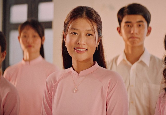 Phim 18+ có Quang Tuấn thu gần 130 tỉ, liệu có lập kỷ lục ở phòng vé? - Ảnh 1.