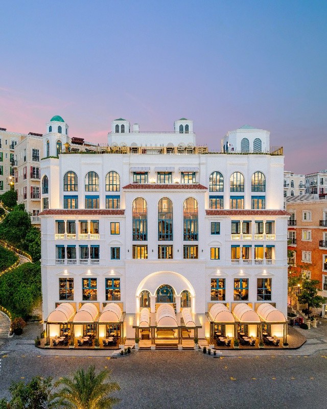 La Festa Phu Quoc, Curio Collection by Hilton ra mắt phân khu tại thị trấn Hoàng Hôn- Ảnh 1.