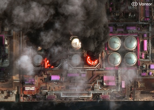 Chiến sự Ukraine ng&agrave;y 1.497: Kyiv đề xuất tạm ngừng bắn, Nga phản đối - Ảnh 1.