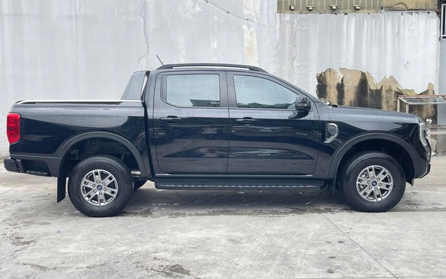 Ford Ranger XLS thuộc nh&oacute;m 'xe tải' rớt gi&aacute; bao nhi&ecirc;u sau 3 năm sử dụng? - Ảnh 3.