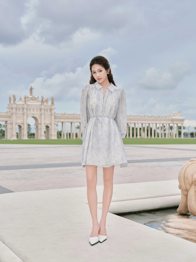 Trang phục thắt dây eo tôn lên vòng hai thanh thoát - Ảnh 2.