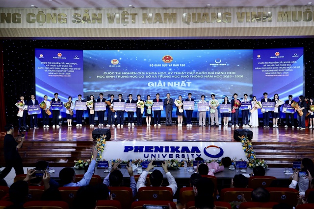 Cuộc thi nghi&ecirc;n cứu KHKT quốc gia: Biến dạng bản chất do 'h&agrave;nh ch&iacute;nh h&oacute;a' - Ảnh 1.