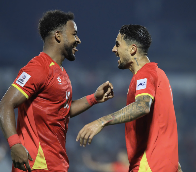 Xuân Son cảm ơn những người chê mình 'béo'- Ảnh 2. Xuân Son cảm ơn những người chê mình 'béo'- Ảnh 2.