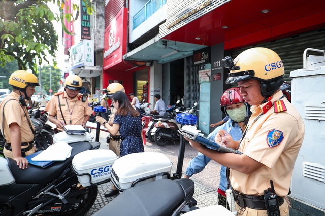 Từ 1.4, người d&acirc;n phản &aacute;nh vi phạm giao th&ocirc;ng tr&ecirc;n VNeID ra sao? - Ảnh 3.