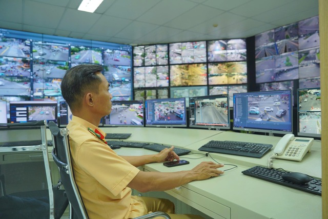 Người d&acirc;n được phản &aacute;nh vi phạm giao th&ocirc;ng: CSGT sẽ l&agrave;m g&igrave; sau khi tiếp nhận? - Ảnh 2.