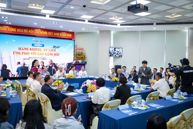 Đề xuất bỏ trần gi&aacute; v&eacute; m&aacute;y bay nội địa - Ảnh 2.