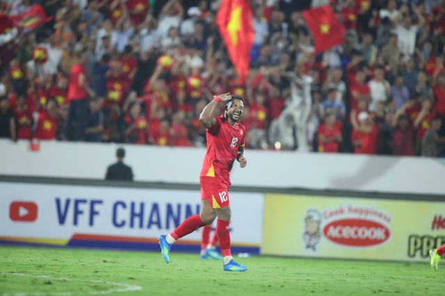 CĐV Thái Lan nói lời khó tin sau khi Xuân Son giúp ĐT Việt Nam 'phục thù' Malaysia