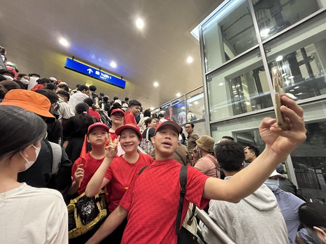 Lịch nghỉ lễ Giỗ Tổ H&ugrave;ng Vương v&agrave; 30.4 - 1.5 năm nay rơi v&agrave;o thứ mấy? - Ảnh 2.