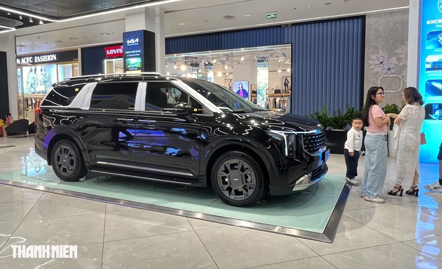 Loạt xe KIA điều chỉnh gi&aacute; ni&ecirc;m yết, Seltos v&agrave; Sonet giảm mạnh - Ảnh 2.