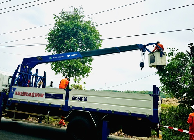 - Ảnh 4. - Ảnh 4.