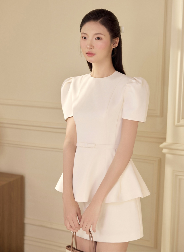 Bảng màu tươi sáng, xu hướng nổi bật của mùa - Ảnh 2.