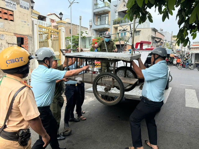 - Ảnh 2. - Ảnh 2.